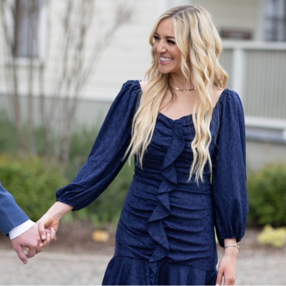 ASTR Navy Blue Sweetheart Ruffle Ruched Front Flattering Mini Dress